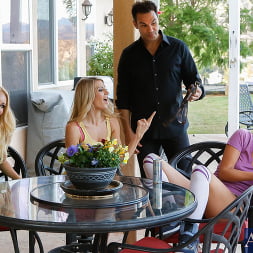 Allie haze, amanda tate, aaliyah amor y steven st. croix en tengo una esposa